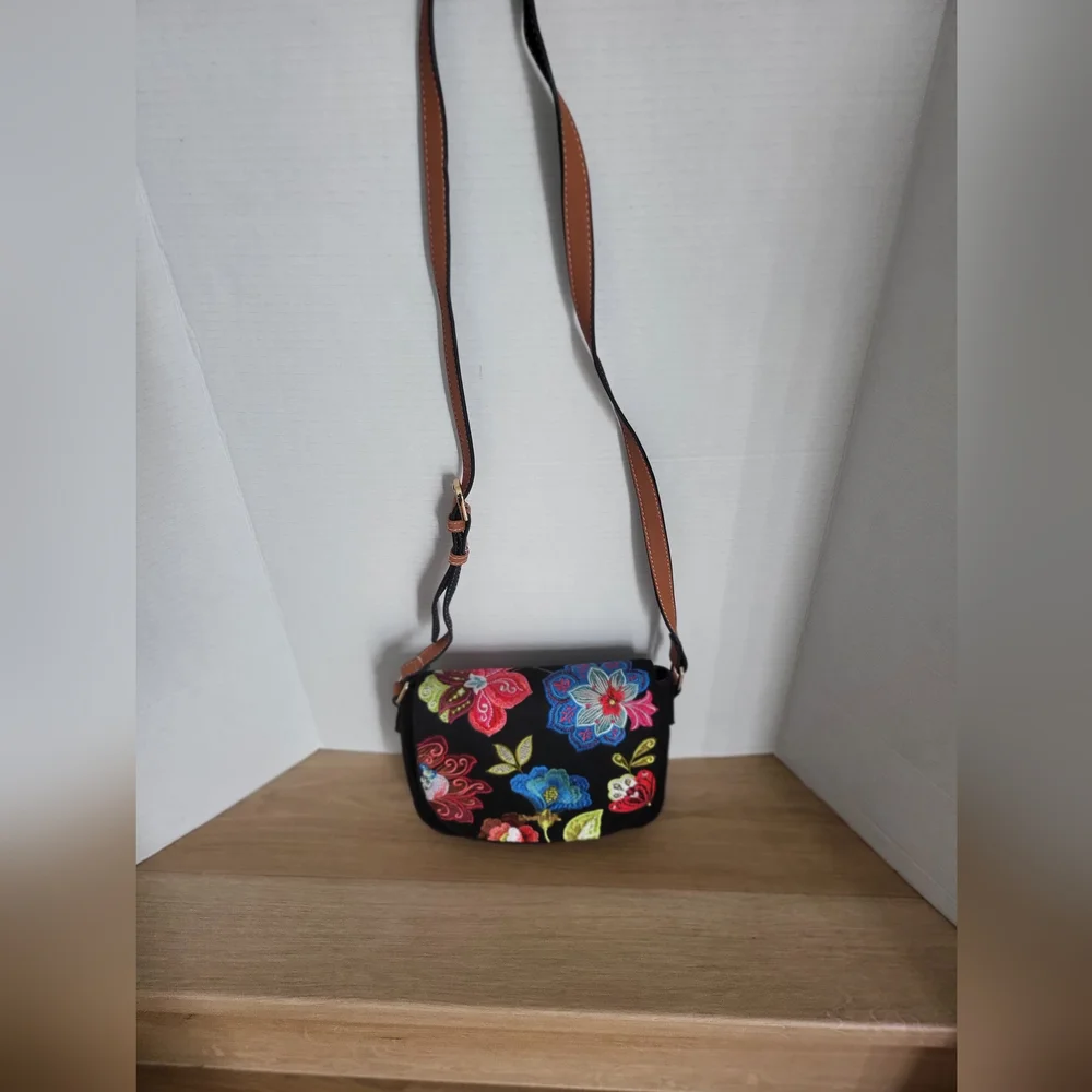 Desigual Embroidered Floral Black Crossbody Bag - Picture 2 of 16